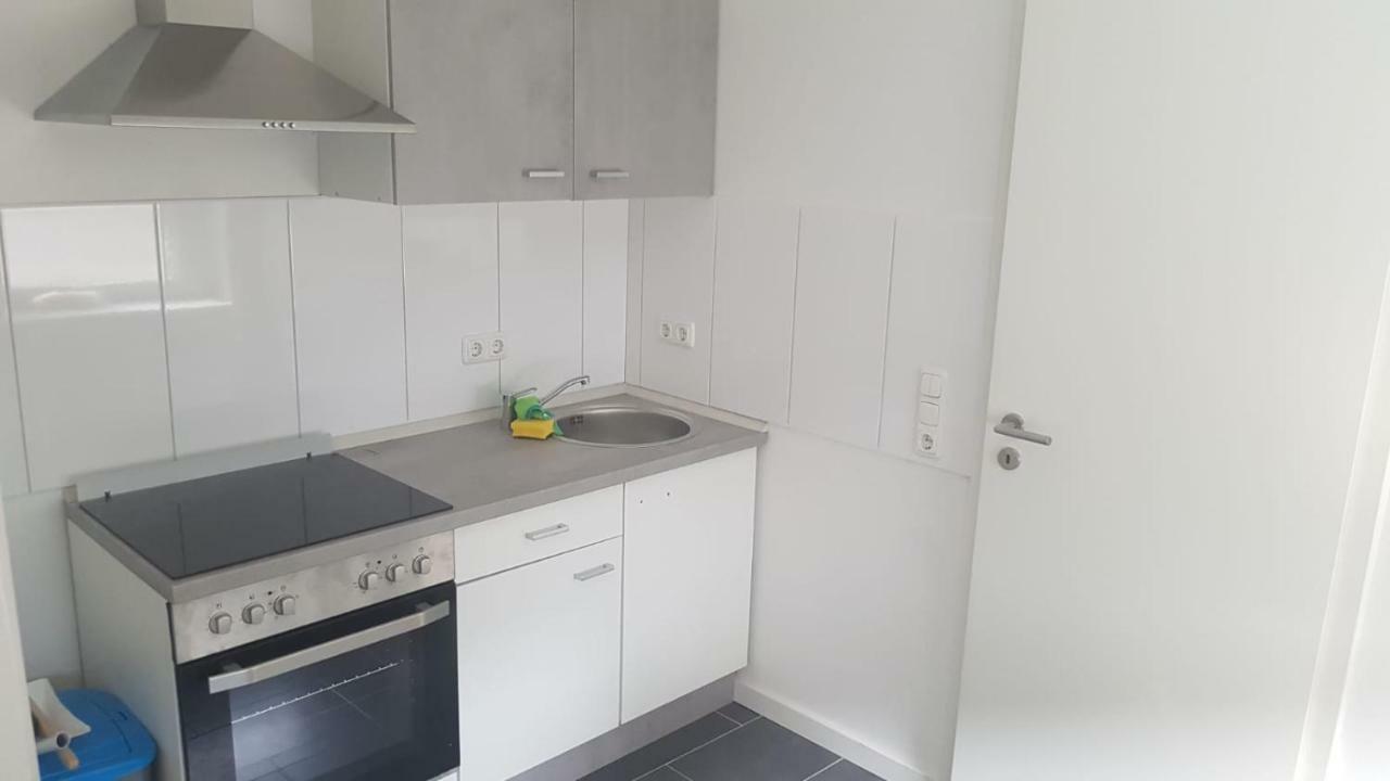 Abc-Monteurzimmer Maagdenburg Buitenkant foto